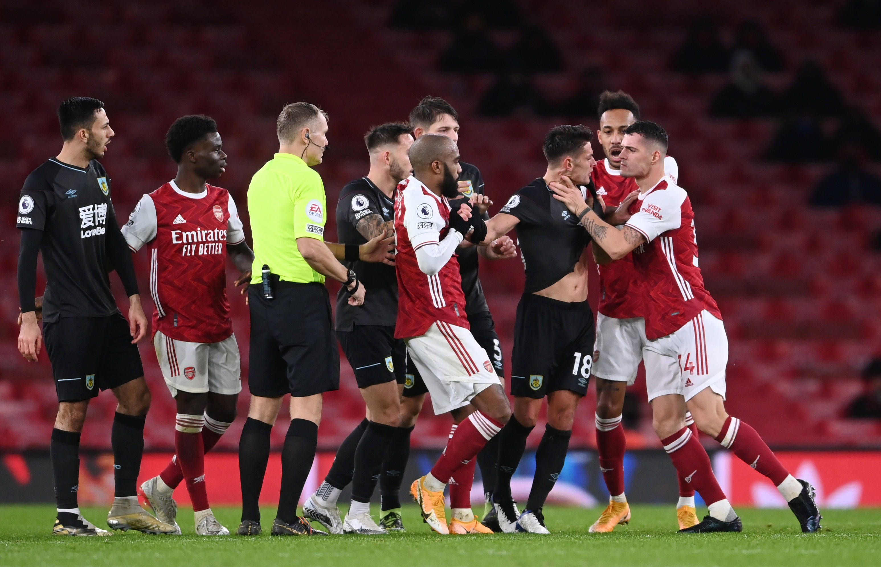 亚尔的出色 亚尔的出色